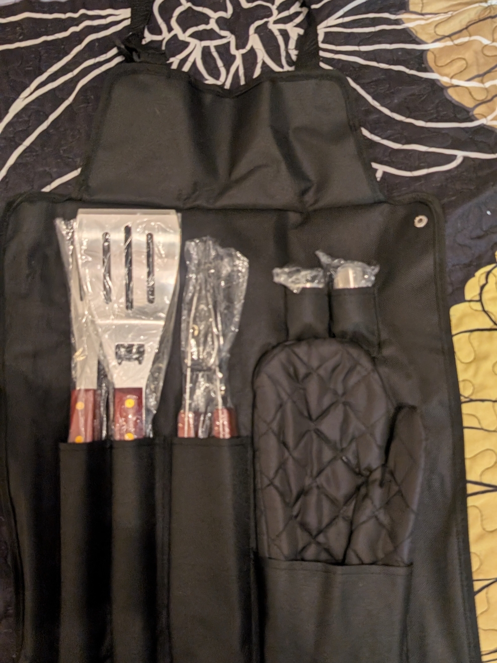 Black Apron Grill Tool Set with Oven Mitt